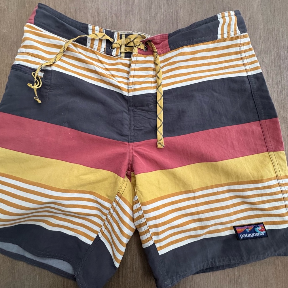 Patagonia Wavefarer Boardshorts | 19”